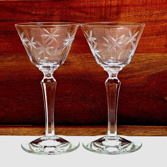 2 Libbey Candlelight Liquor Cocktail Glasses 5.5” cut glass starlight stars MCM - Picture 1 of 7